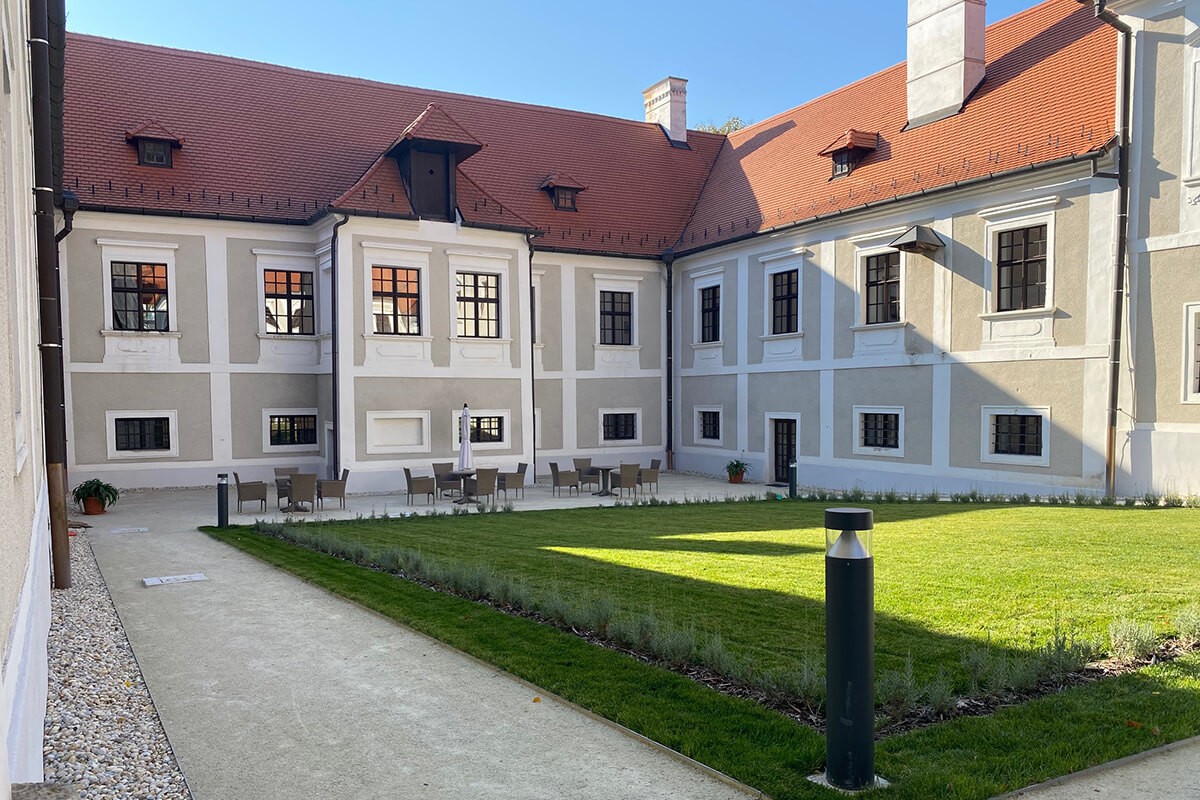 Sümegi Püspöki Palota turisztikai funkcióbővítő fejlesztése